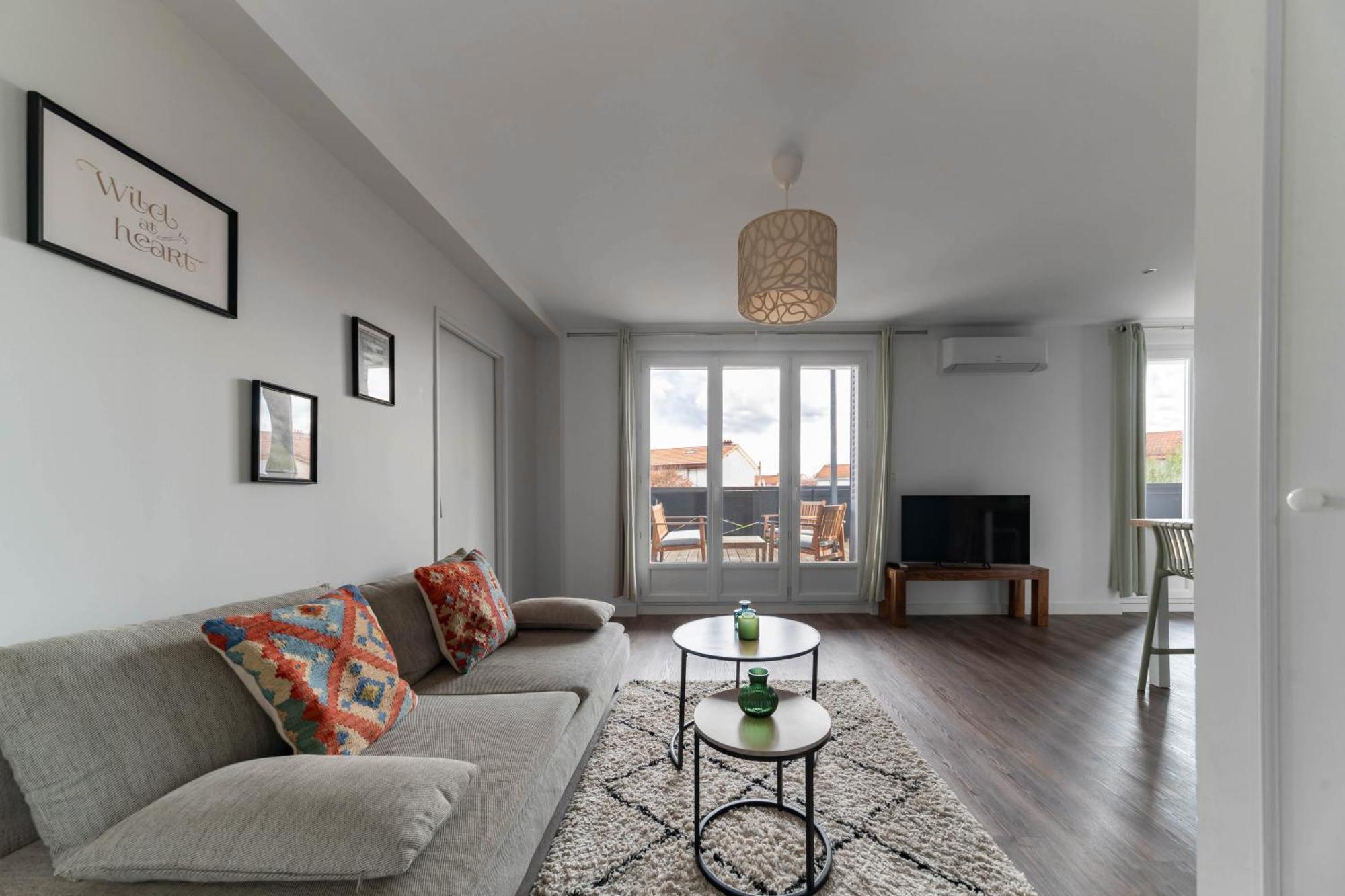 Residence Leon Blum - Appartements Design - Parking แคลร์มงต์-แฟร์รองด์ ภายนอก รูปภาพ