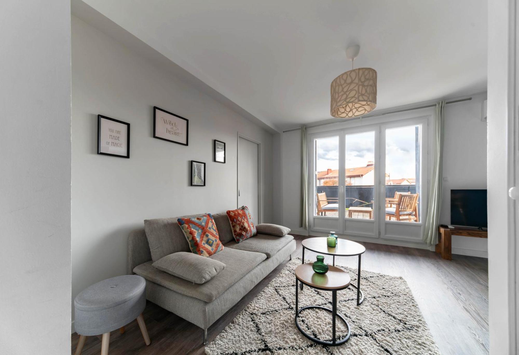 Residence Leon Blum - Appartements Design - Parking แคลร์มงต์-แฟร์รองด์ ภายนอก รูปภาพ